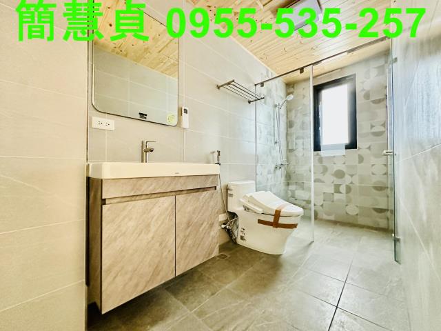 南投草屯透天-9