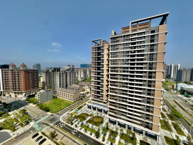 美術水公園3房車青埔美術水公園3房車A19美術水公園3房車