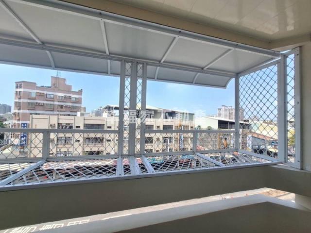 台南東區華廈-12