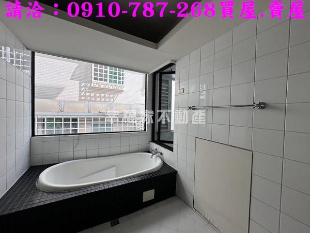 台南東區透天-11