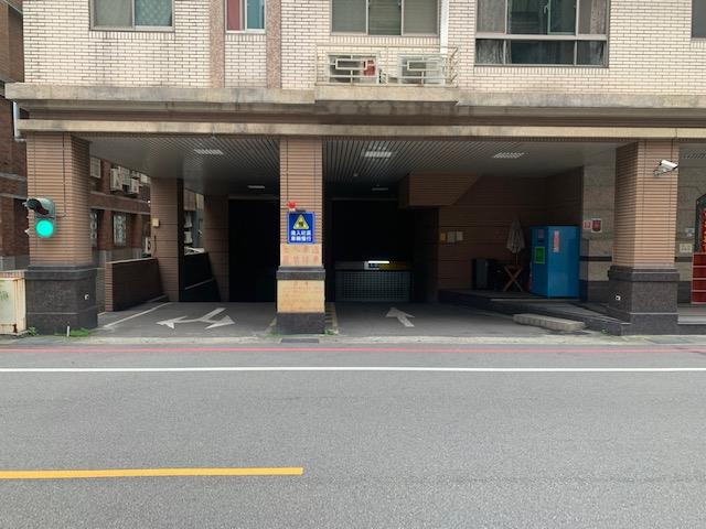 桃園法拍大樓-4