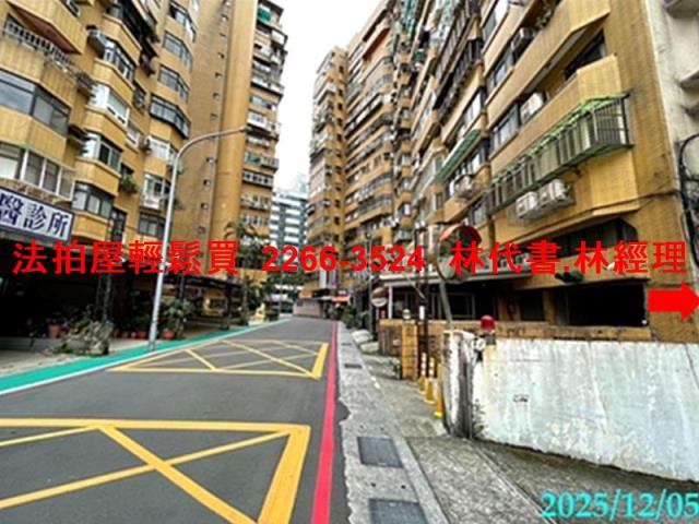 台北信義區大樓拍賣-9