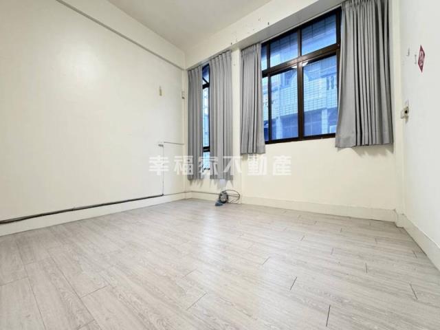 台南永康店面-8