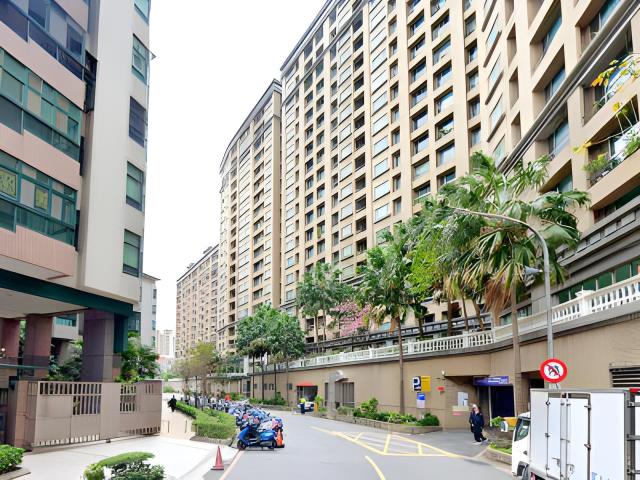 新北中和拍賣大樓-4