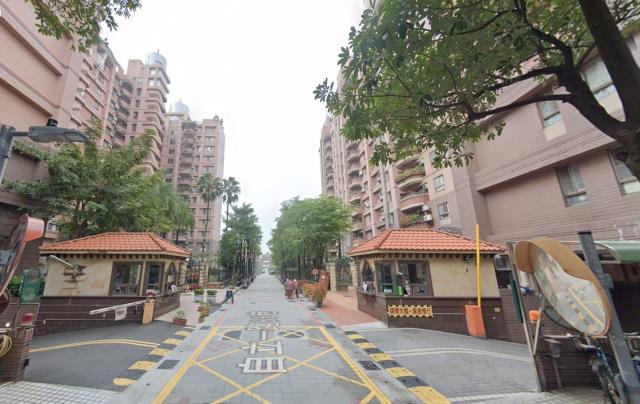 三民區拍賣華廈-3