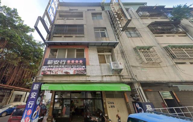 西屯區法拍屋何厝街公寓優室法拍林小陽
