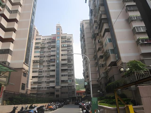 新北五股法拍大樓-5