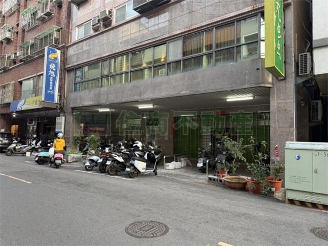 高雄華廈-8