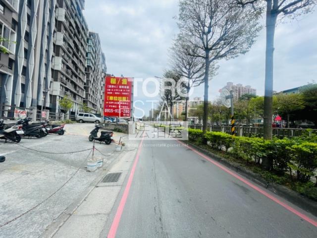 新北中和大樓法拍-7