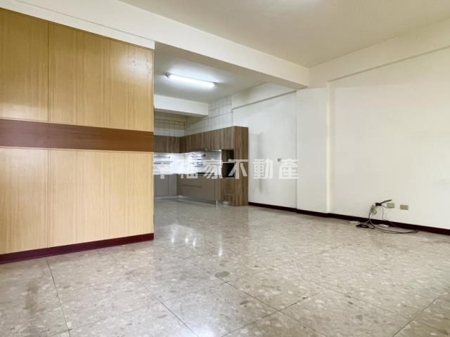 台南安平店面-5