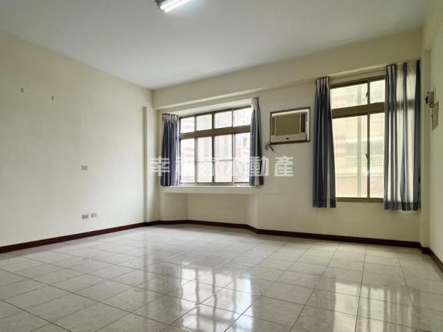 台南安平店面-7