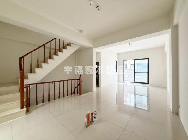 東區東門湛復興學區雙車墅