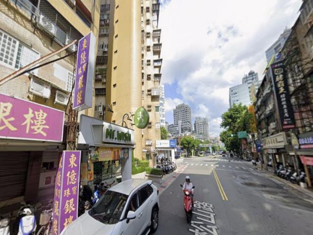 台北信義區法拍大樓-3