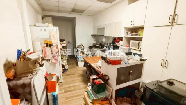 台南東區店面-3