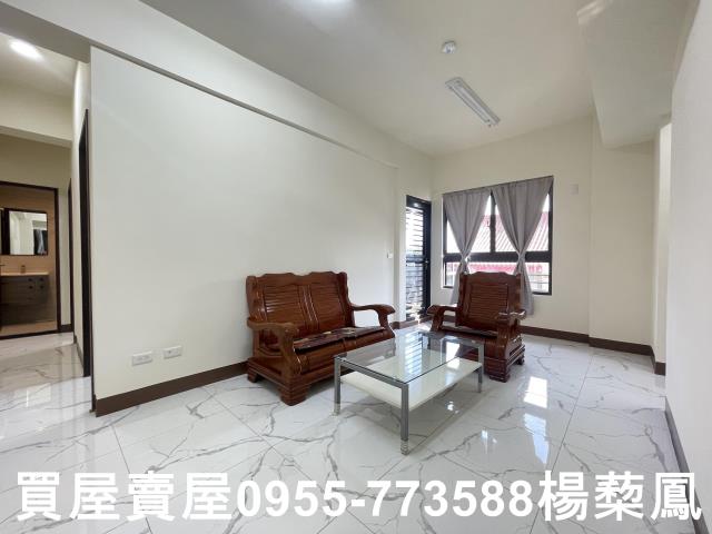 岡山租房屋岡山高醫秀泰樂購高醫捷運橋頭科學園區燕巢租房