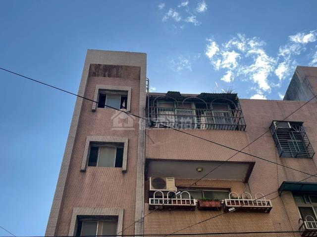 楊梅法拍屋瑞塘國中小瑞光國宅2區法拍好丘0906901097