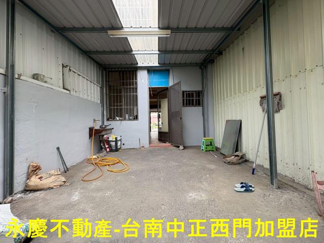 台南北區透天-13