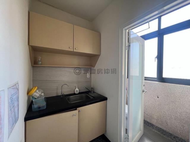 高雄苓雅透天-6