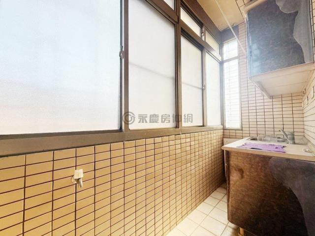 高雄三民區大樓-4