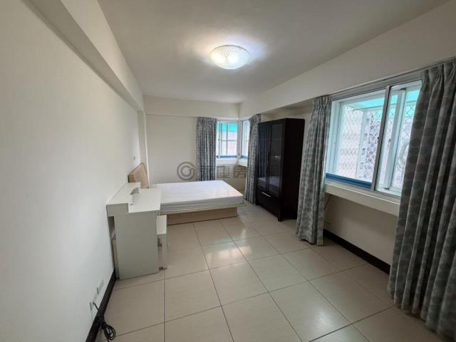 市中心自強一路面公園精美套房