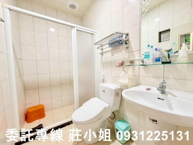 台南安平透天-11