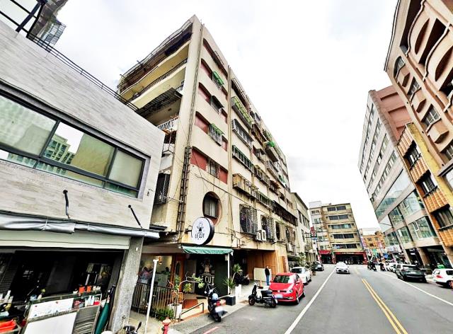 台南中西區法拍華廈-2