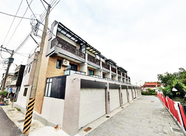 台南佳里法拍透天-2