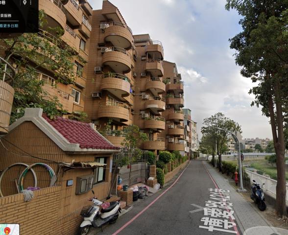 高雄鳳山大樓拍賣-2