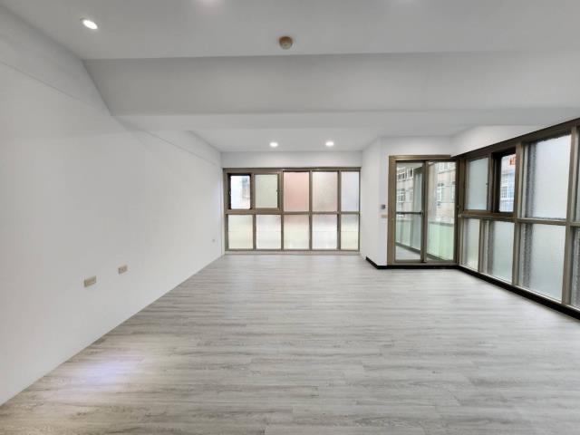 桃園中壢華廈-10