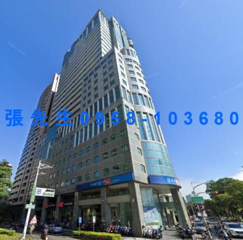 高雄前鎮區捷運商辦夢時代購物中心勞工公園