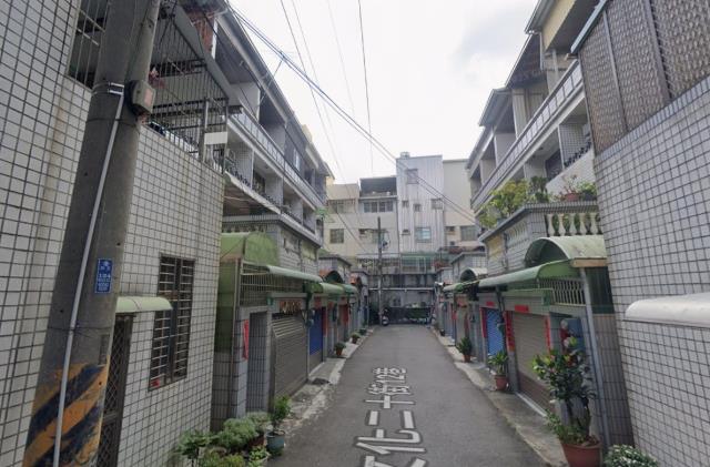 台南法拍透天-3