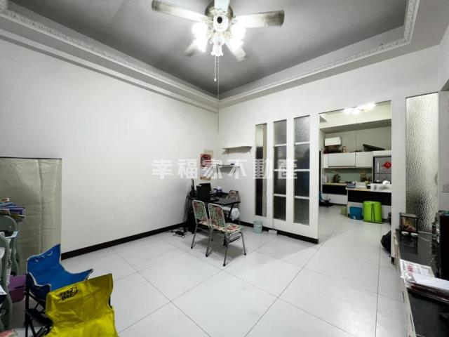 近花園夜市日東昇傳統透天