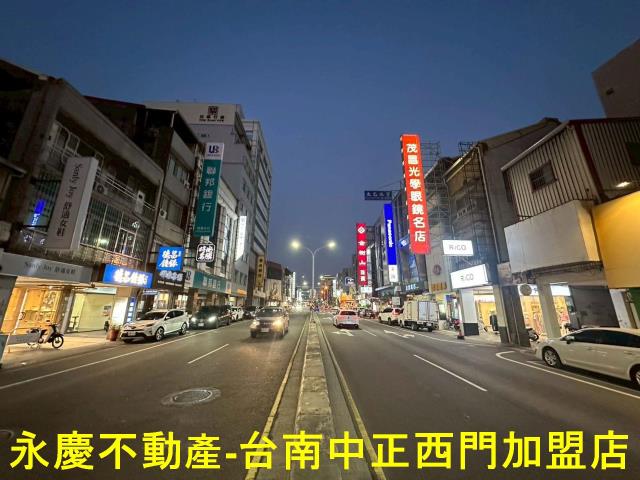 台南中西區透天-8