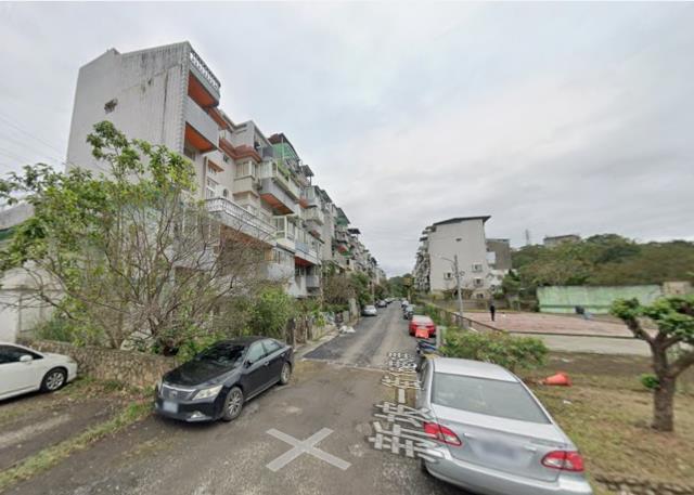 新北新店法拍上疊式樓中樓-4