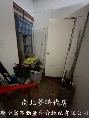 東區透天-4