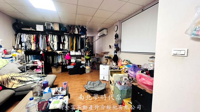 東區透天-1