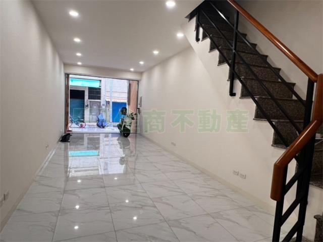 高雄三民區透天-12