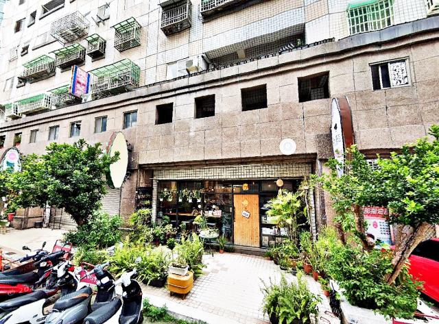 斗六市莊敬路一樓樓店