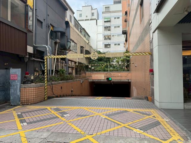 車道路口