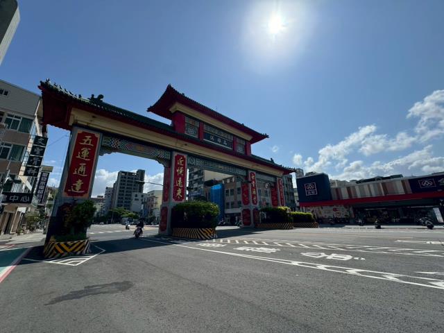鹽埕拍賣大樓-5