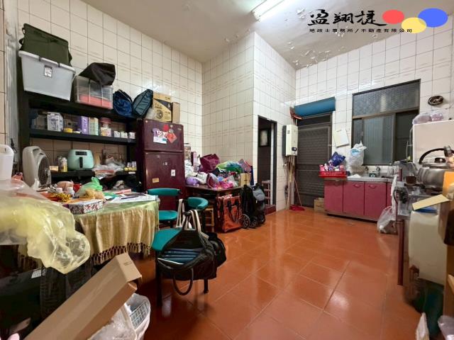 內埔豐田義大特區近國道三號的大路邊透店
