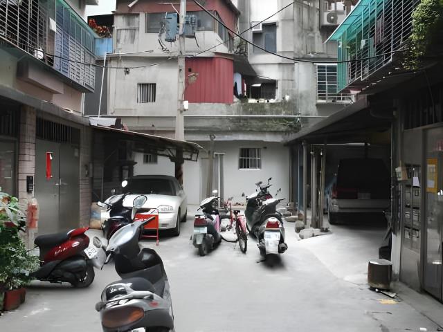 新北蘆洲拍賣公寓-1