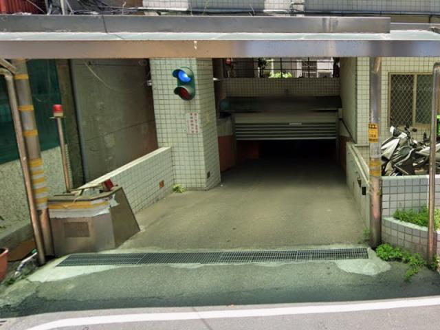 新北土城大樓法拍-2