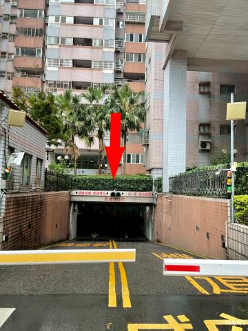 桃園八德大樓法拍-1