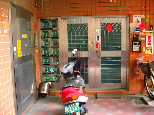 桃園區法拍大樓-1