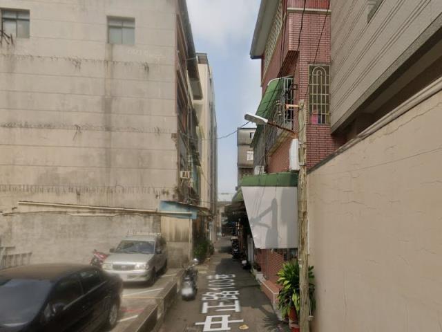 鳳山法拍透天-4