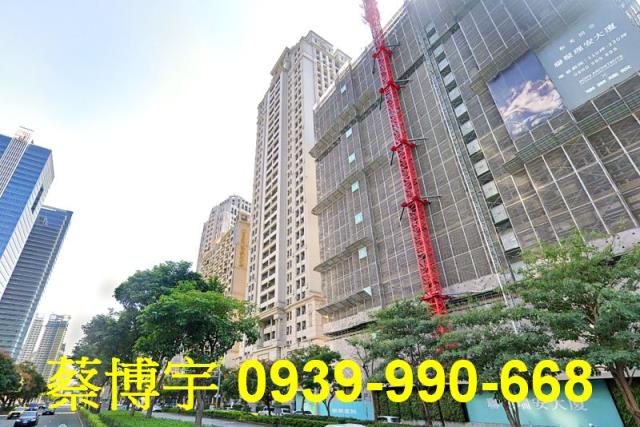 市政路東方之冠法拍屋