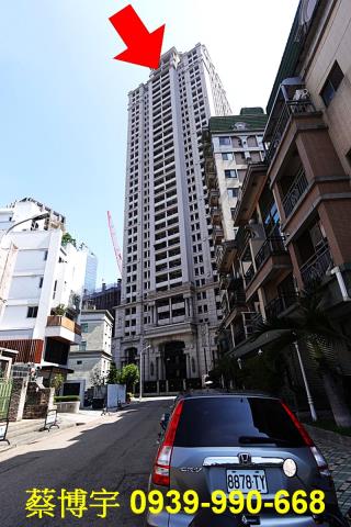 市政路東方之冠法拍屋