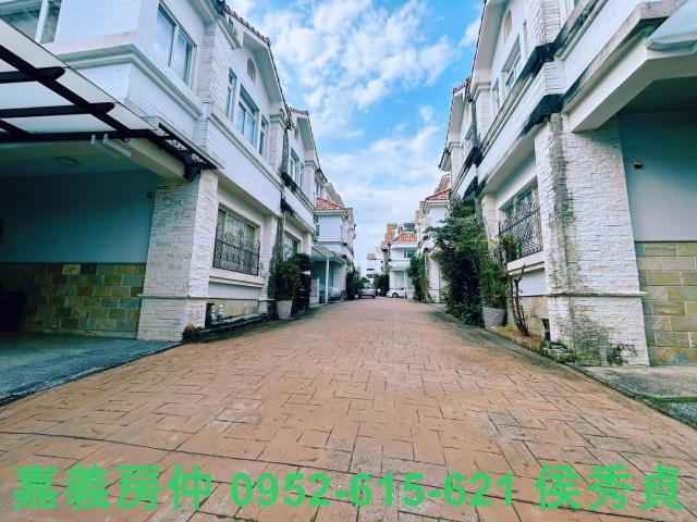 東區透天-1