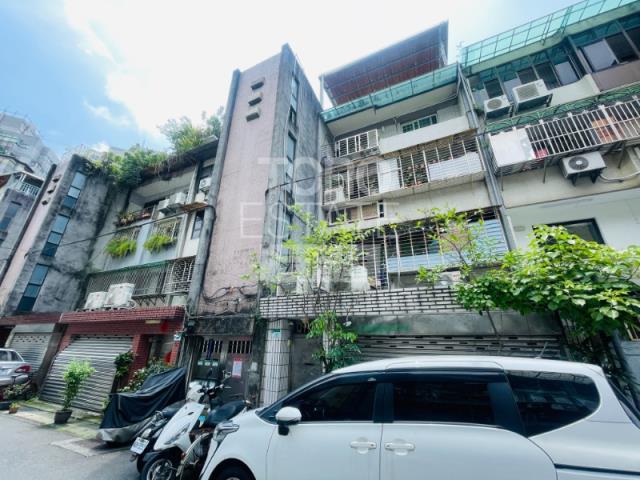 信義區法拍公寓-4